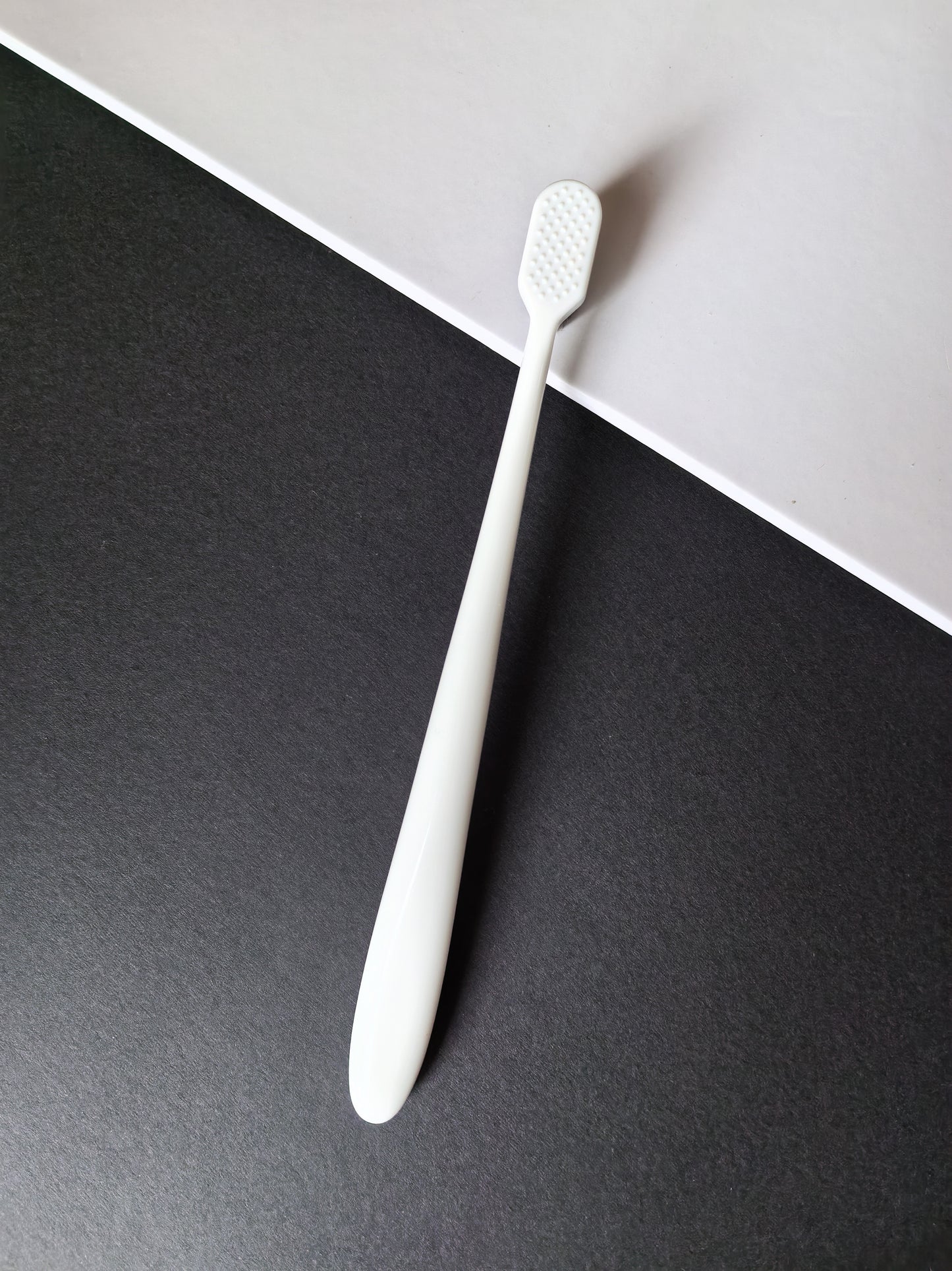 CheezCloud™ Charcoal Cirrus Toothbrush